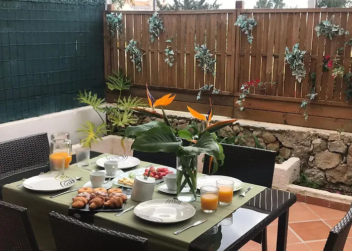 Bungalow junto al casco antiguo, piscina y barbacoa